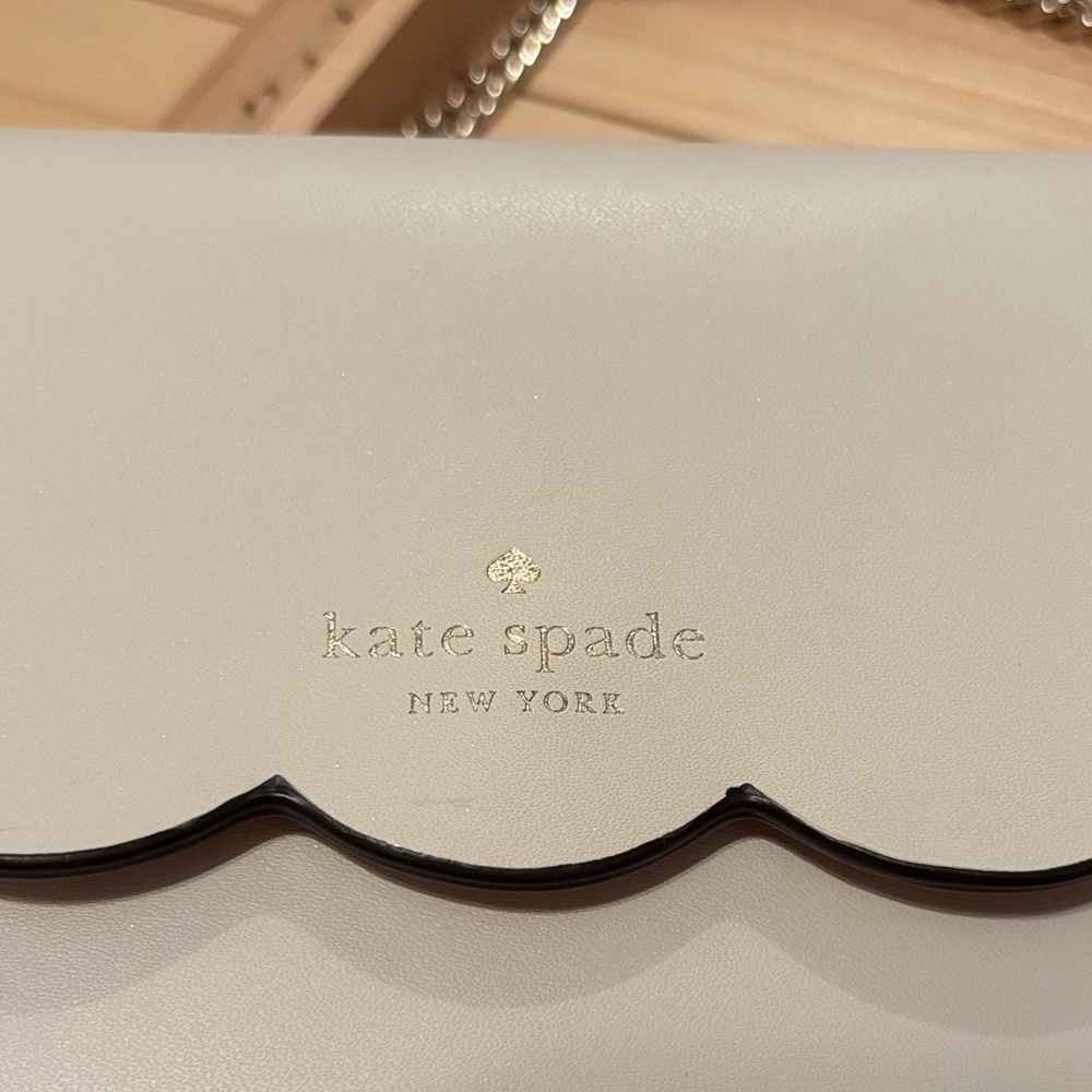 Kate Spade Cream Clutch with Gold Chain - Picture 2 of 10